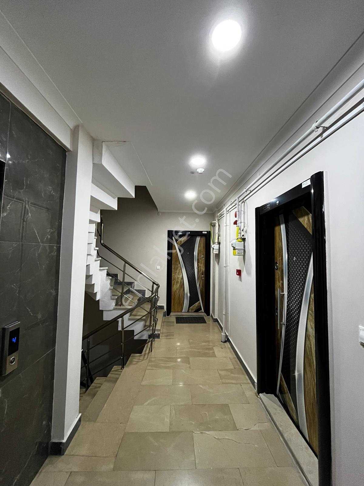 Karakaş Mahallesi Çarşı Merkezi 1+1 Eşyalı Kiralık Daire - Görsel 22