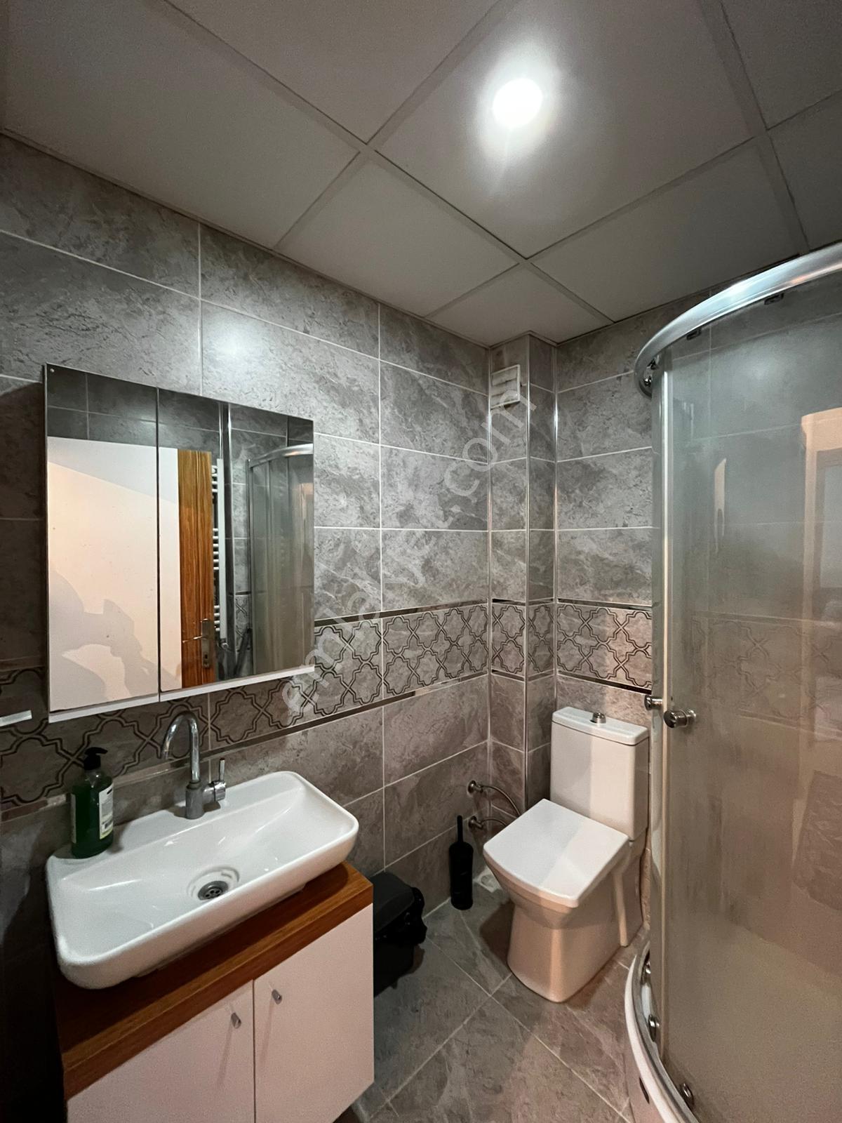 Karakaş Mahallesi Çarşı Merkezi 1+1 Eşyalı Kiralık Daire - Görsel 27