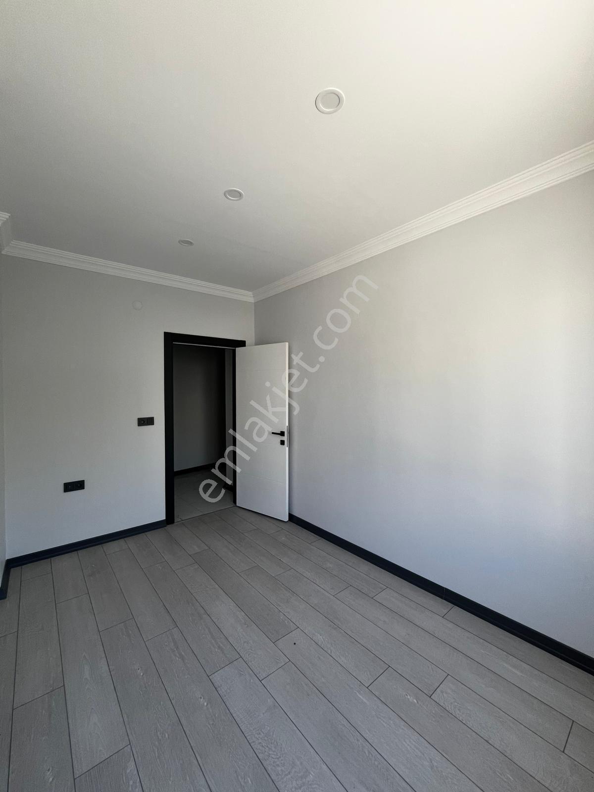 İstasyon Mah Millet Bahçesi Dibi Park Cepheli 3+1 Sıfır Daire - Görsel 4