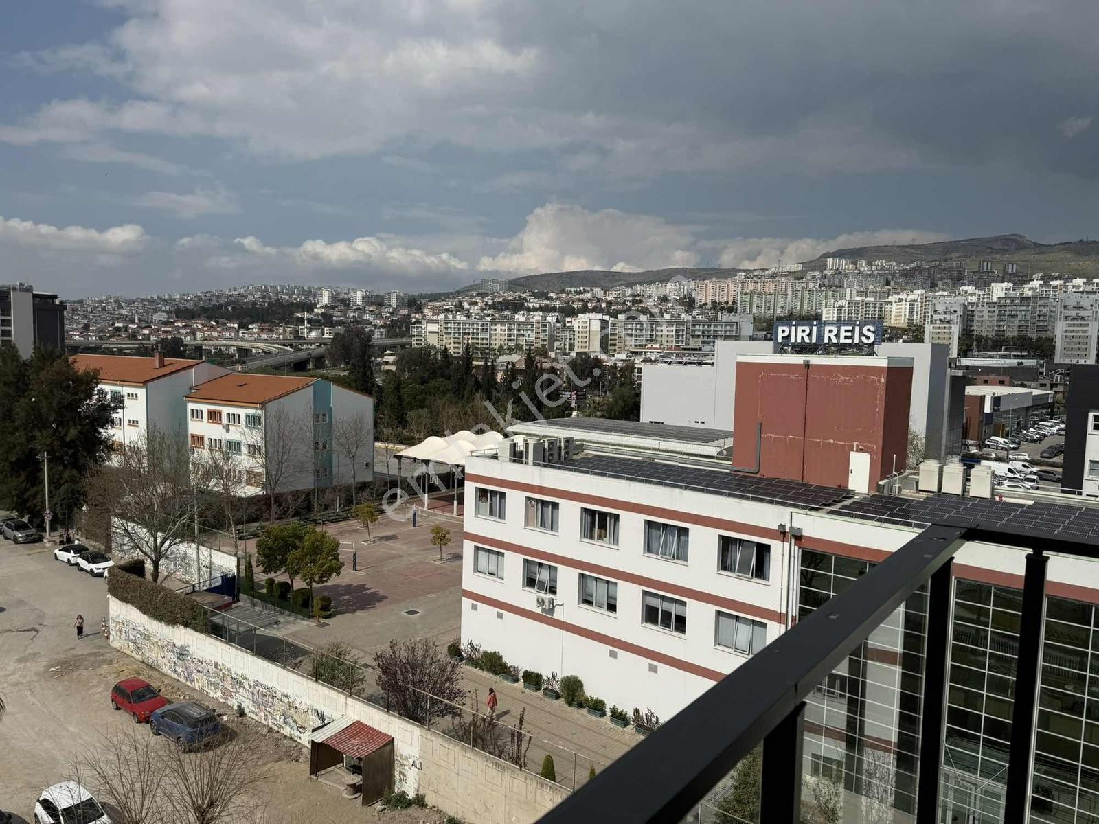 İzka North Projesinde Oturuma Hazır Satılık 1+1 Daire - Görsel 22
