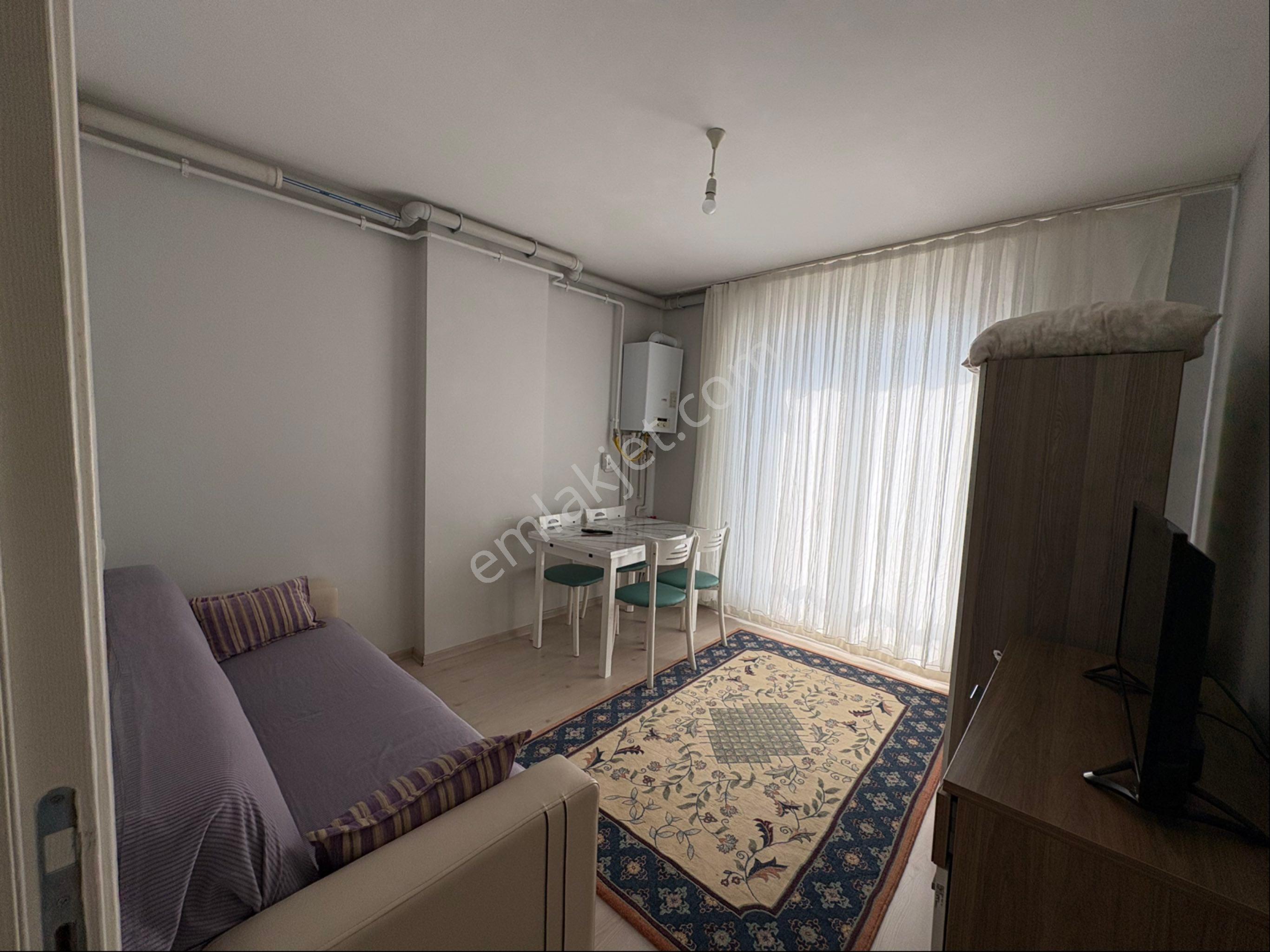 B&u Gayrimenkul'den Karabulutta Depozitosuz 2+0 Eşyalı Kiralık