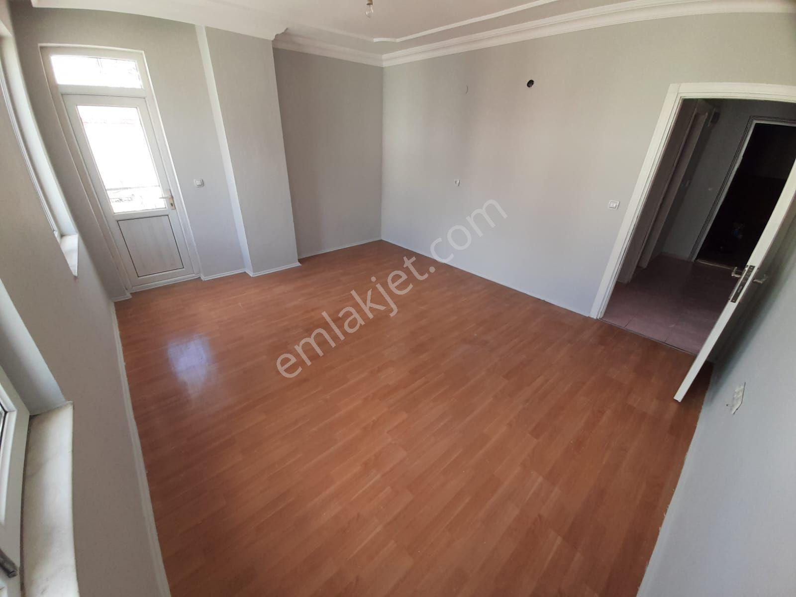 Yeniemekte Firsat Daire 2+1 Herseyi Ayri Katta Daire - Görsel 10