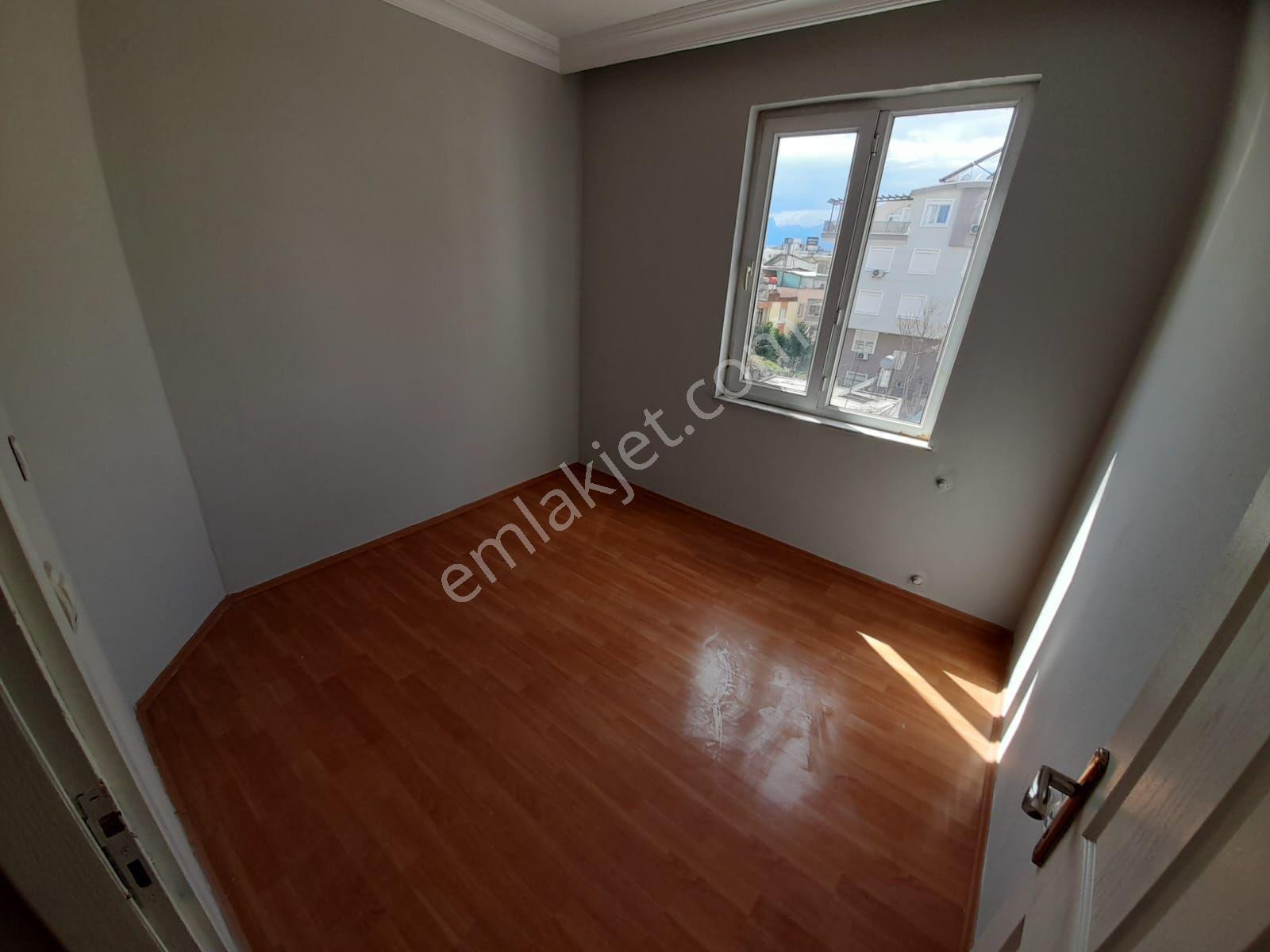 Yeniemekte Firsat Daire 2+1 Herseyi Ayri Katta Daire - Görsel 9