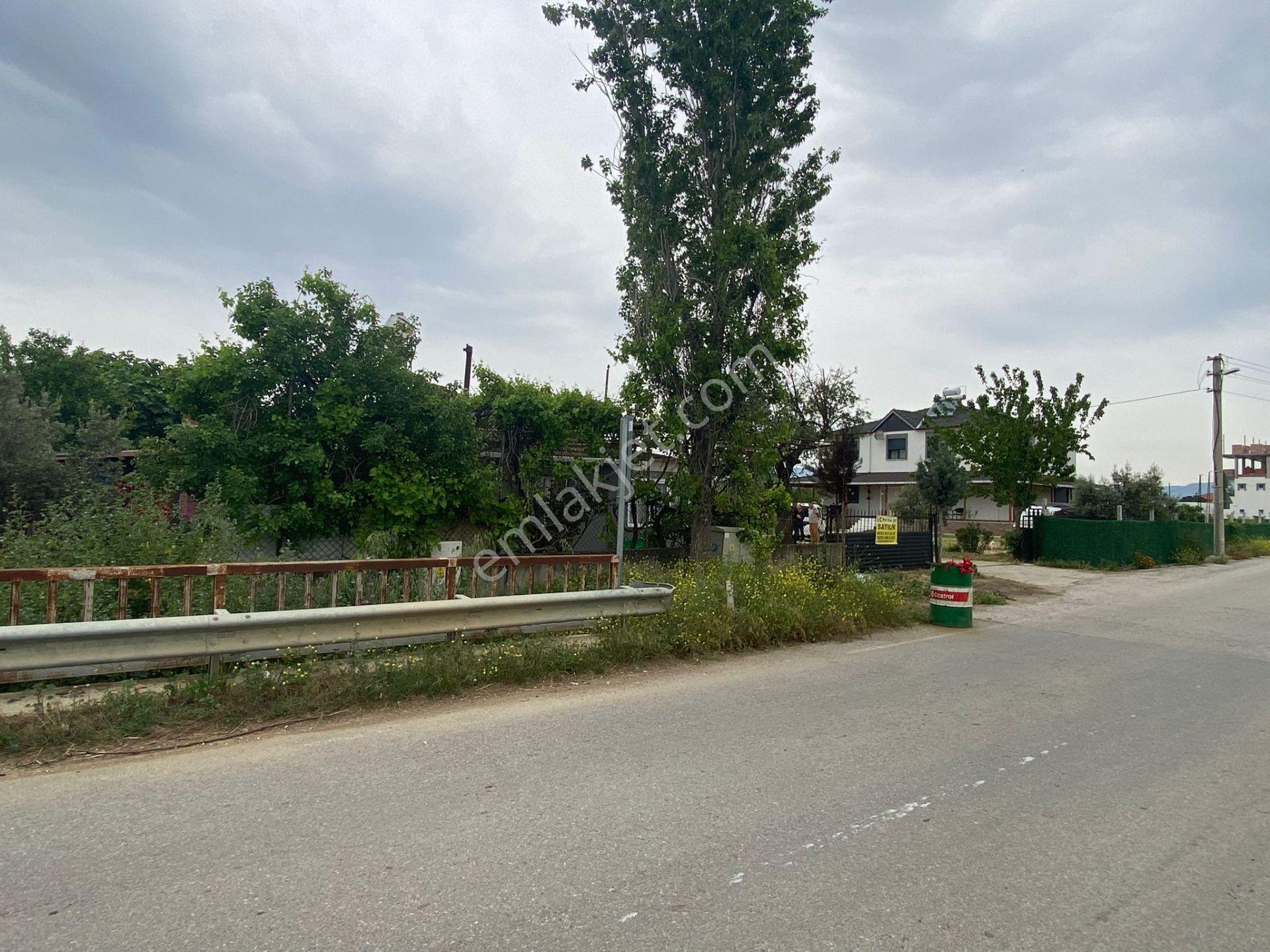 Menderes Altıntepe Mah.de Tek Tapulu 3664m2 İçerisinde Hazır Evi Olan Süper Satılık Bağ Bahçe(tarla) - Görsel 20