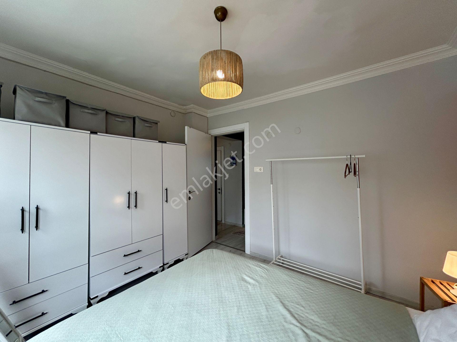 Kuşadası Türkmen Mahallesı Bakımlı Eşyalı Satılık 2+1 Daıre - Görsel 19