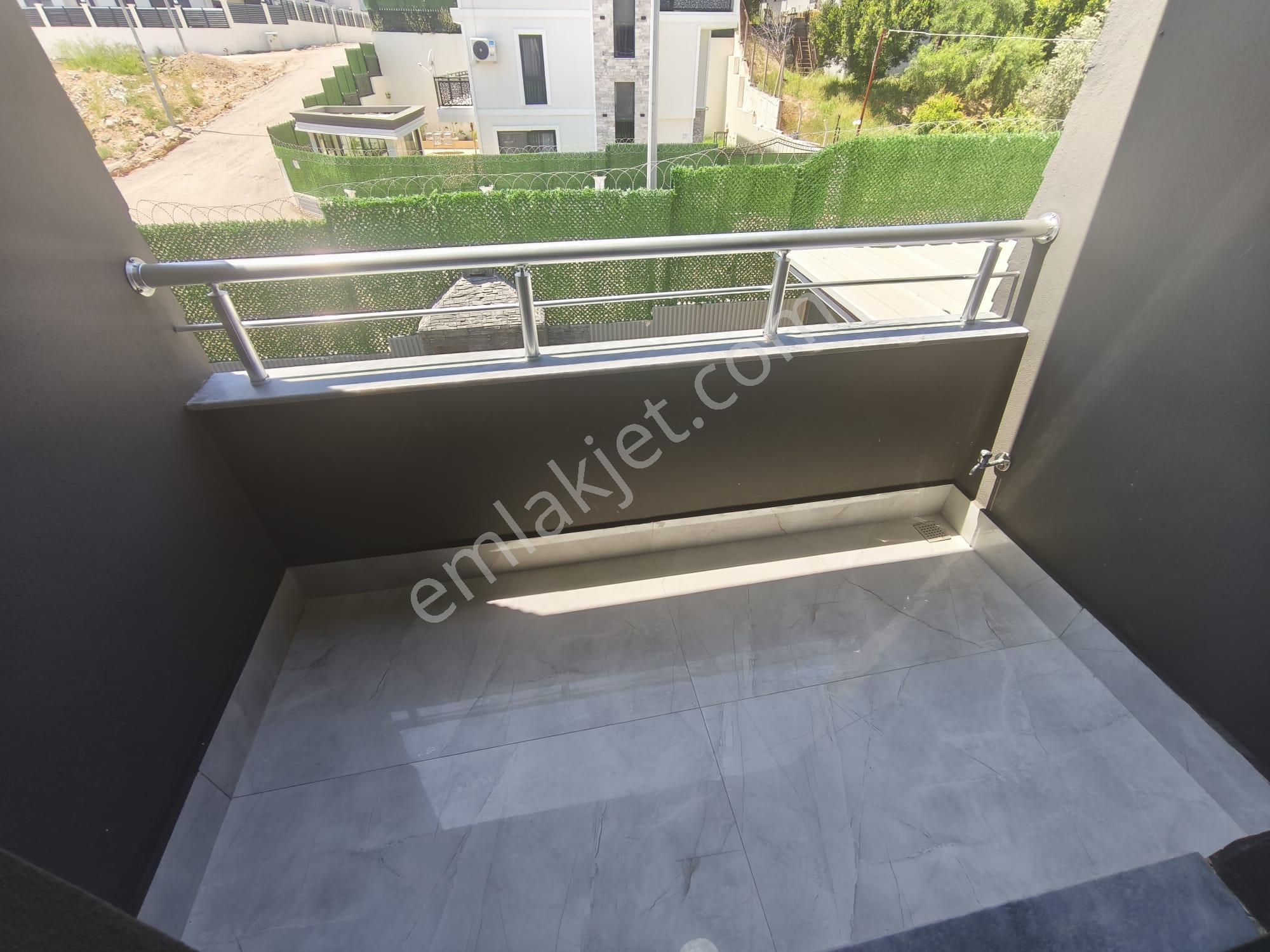 Esse My Home Dan Sarıçam Çınarlı'da Kış Bahçeli 5+1 Sıfır Villa - Görsel 23