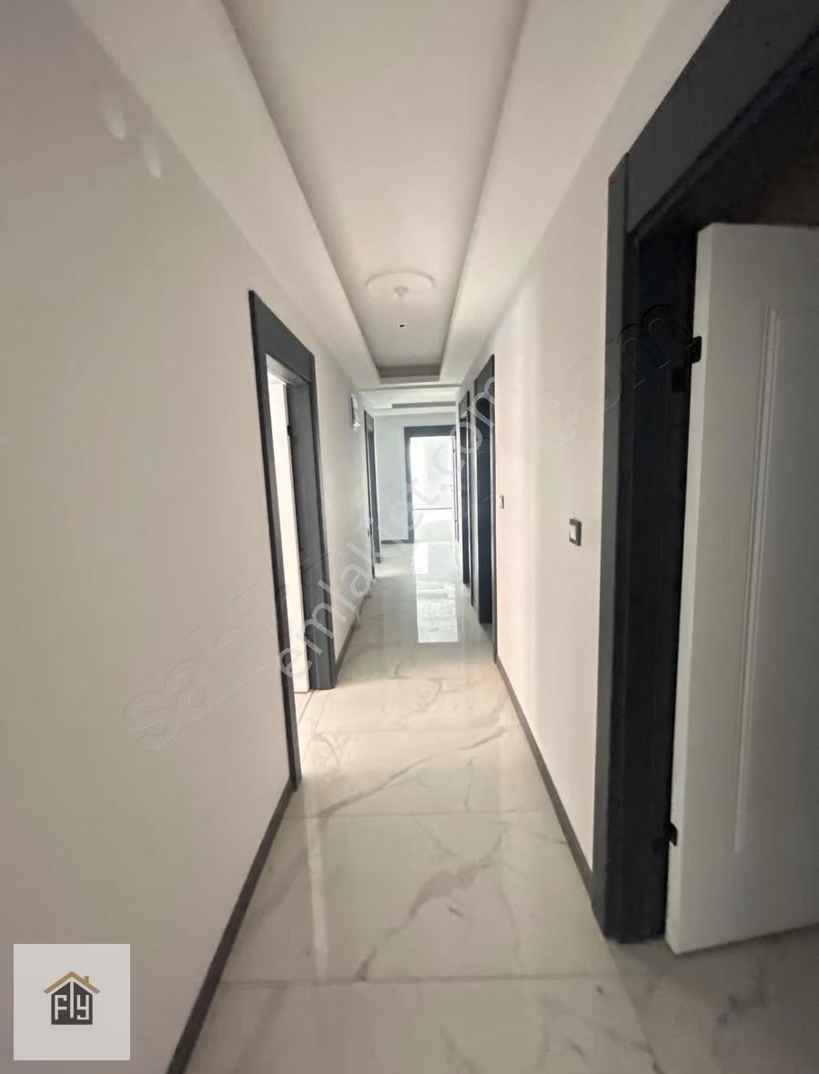 F&y'den At Çifliği Yakını Sıfır Ultra Geniş 3+1 Orta Kat Daire - Görsel 30
