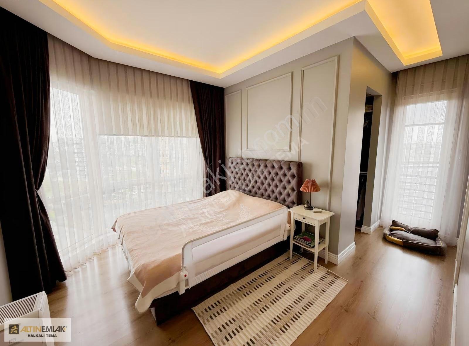 İstanbul Sarayları'nda Boğaz Manzaralı Ultra Lüks 3+1 Daire - Görsel 29