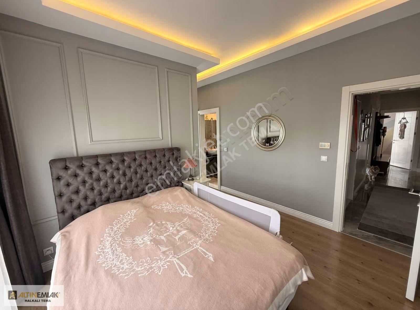 İstanbul Sarayları'nda Boğaz Manzaralı Ultra Lüks 3+1 Daire - Görsel 13