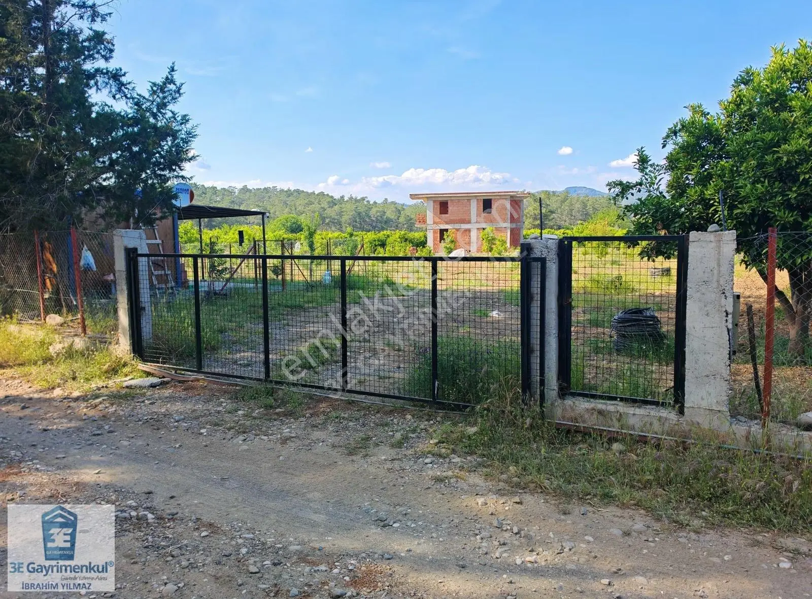 Köyceğiz Döğüşbelen 1816 M2 İmarlı Narenciye Bahçesi 3e Emlak