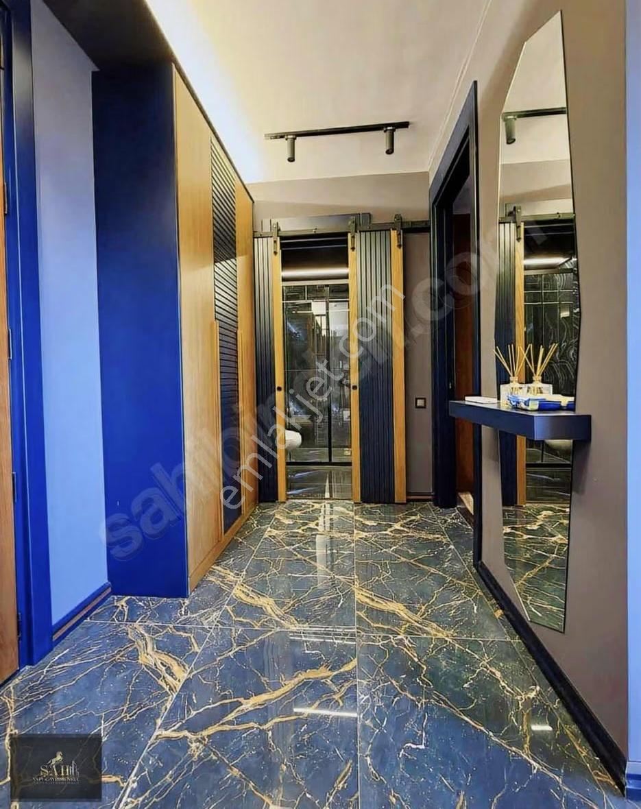 Şah Yapı'dan Modern Lüks Konseptli 1+1 Eşyalı Kiralık Daire - Görsel 25