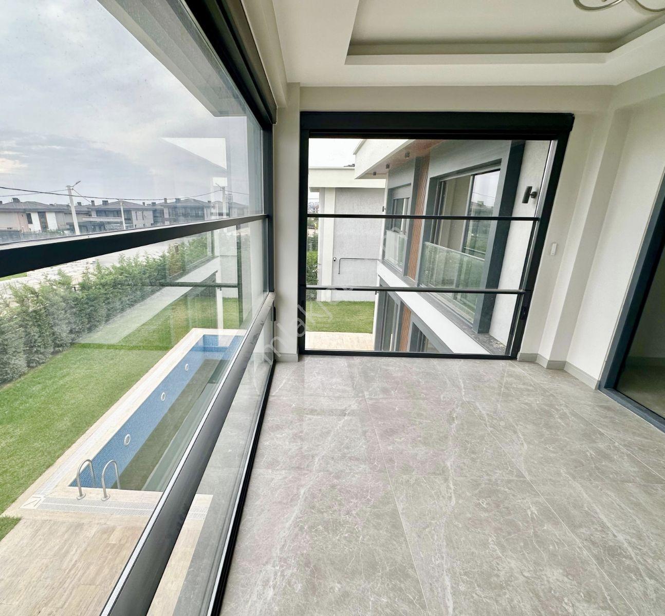 Önerler'de Göl Manzaralı Müstakil Satılık Villa - Görsel 33