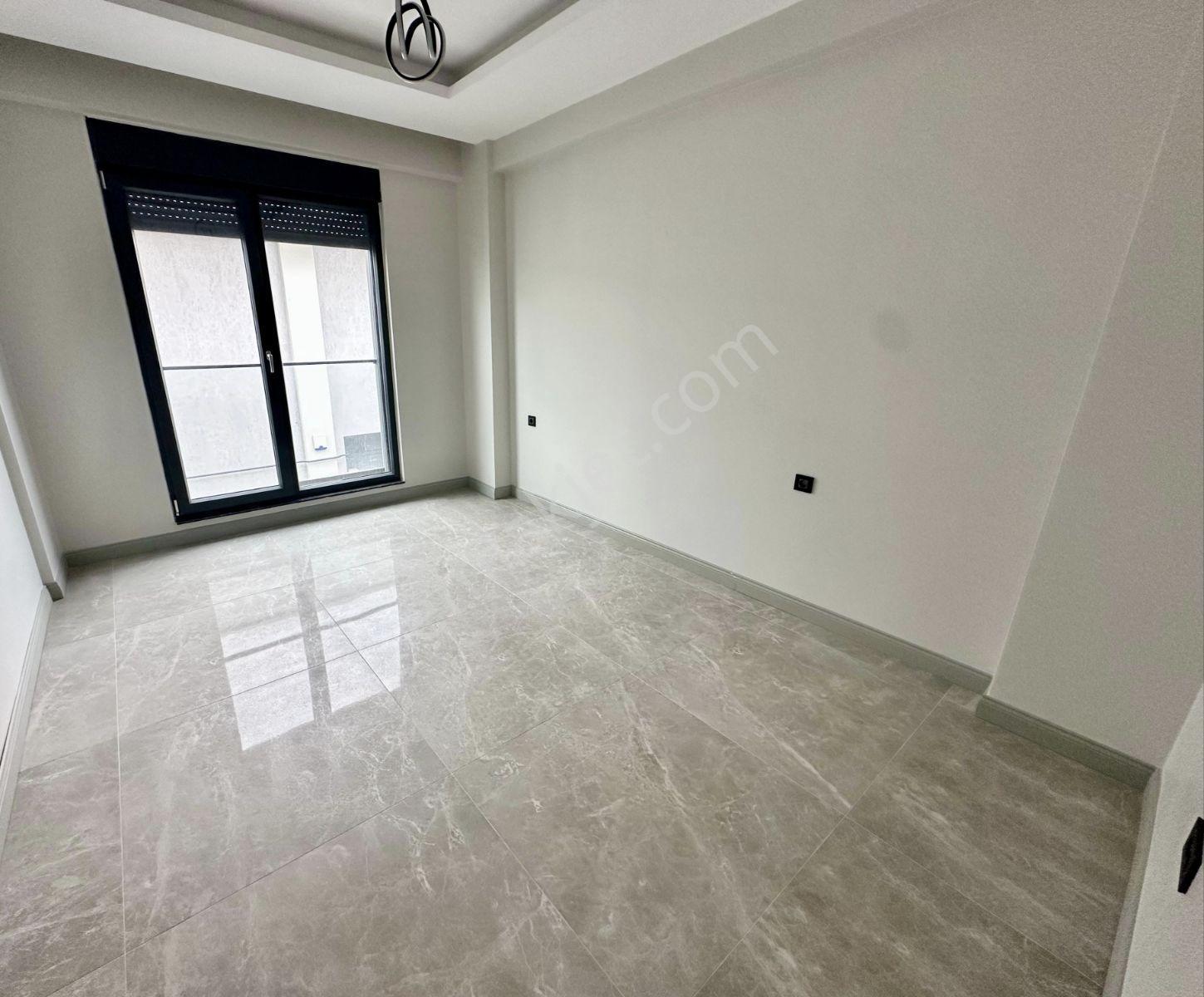 Önerler'de Göl Manzaralı Müstakil Satılık Villa - Görsel 25