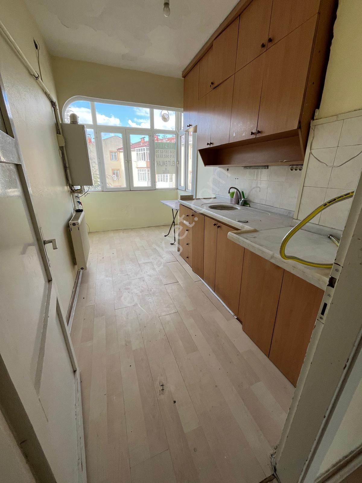 Elit Emlak'tan 100. Yıl Öğretmenler De Kiralık 3+1 Eşyasız Daire - Görsel 25