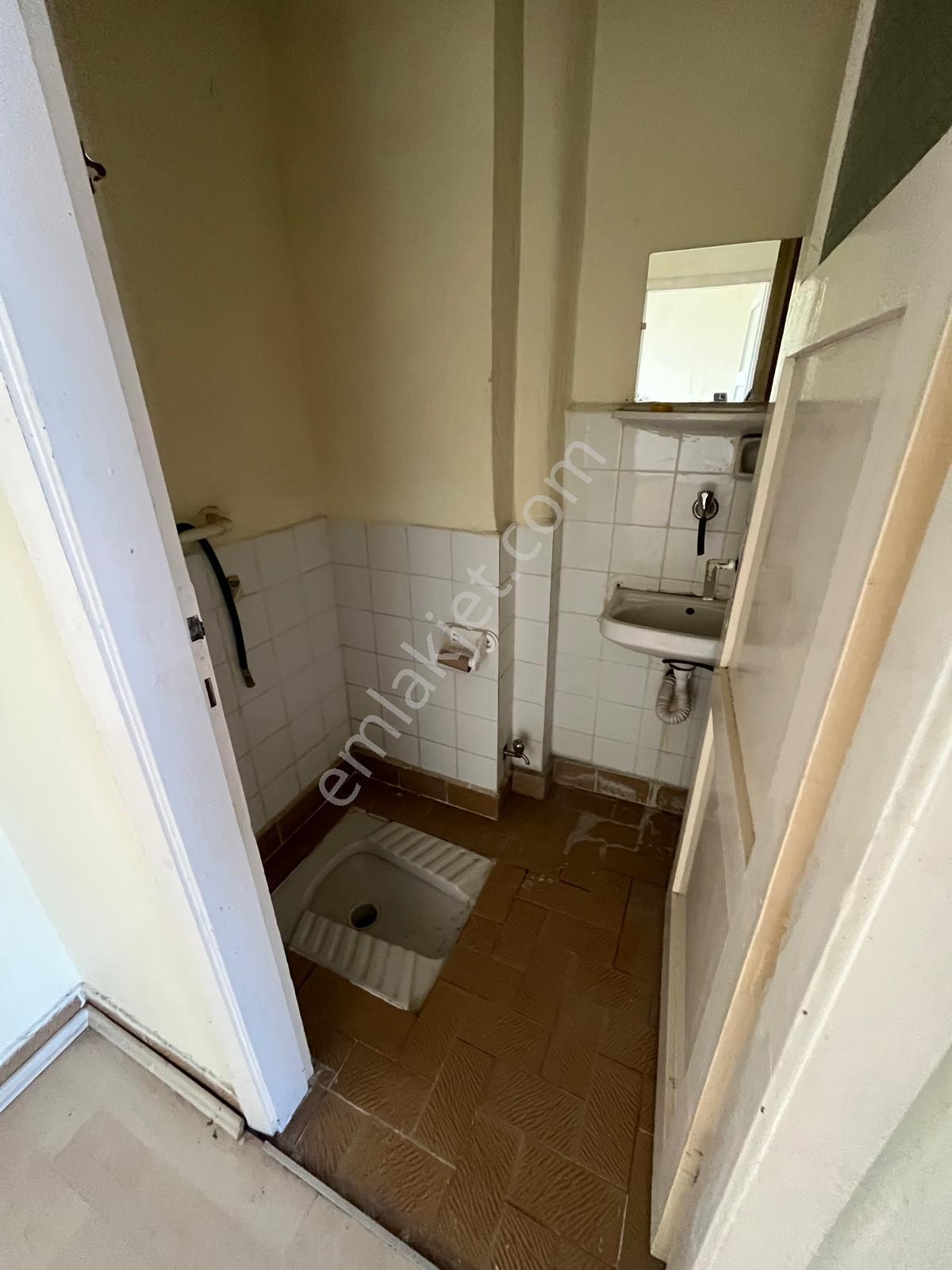 Elit Emlak'tan 100. Yıl Öğretmenler De Kiralık 3+1 Eşyasız Daire - Görsel 15