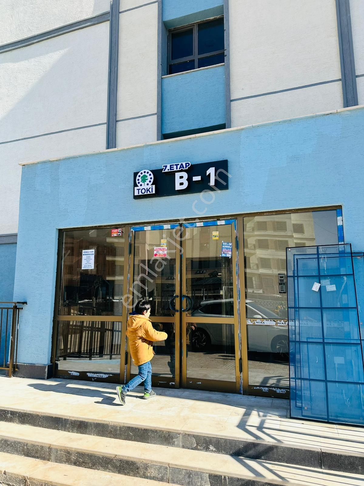 Rota'dan Oğlaklı Toki De Memurdan Satılık 3+1 Fırsat Daire - Görsel 12