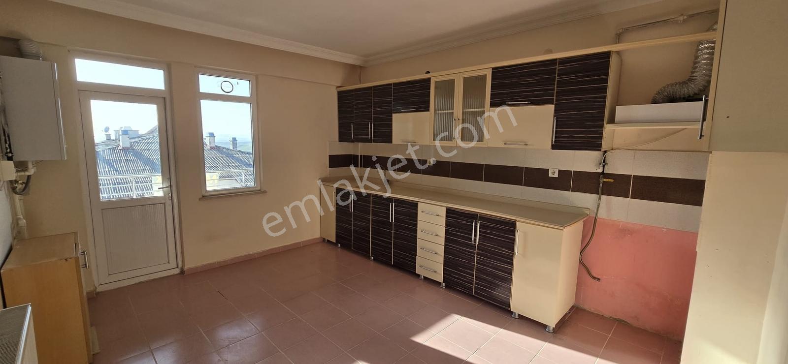 Msyapı Emlaktan Yaşam Kent Sitesinde Kiralık 3+1 Daire - Görsel 4