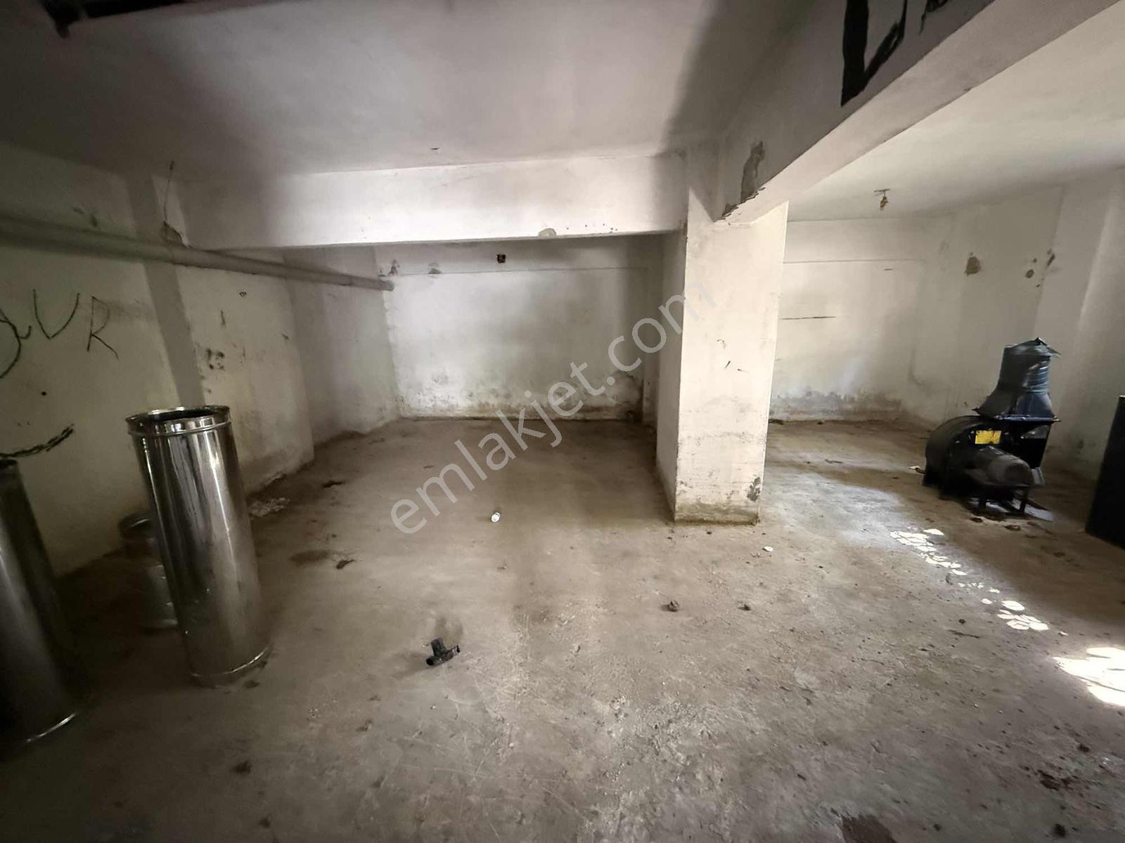 İzmit Yalova Yolu Üzerinde Kiralık Depolu Dükkan - Görsel 4