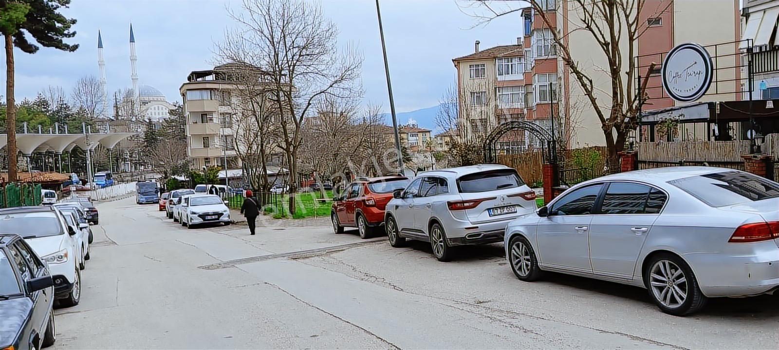 Safranbolu Meslek Yüksek Okulu Karşısı 95m2 Satılık Dükkan - Görsel 6