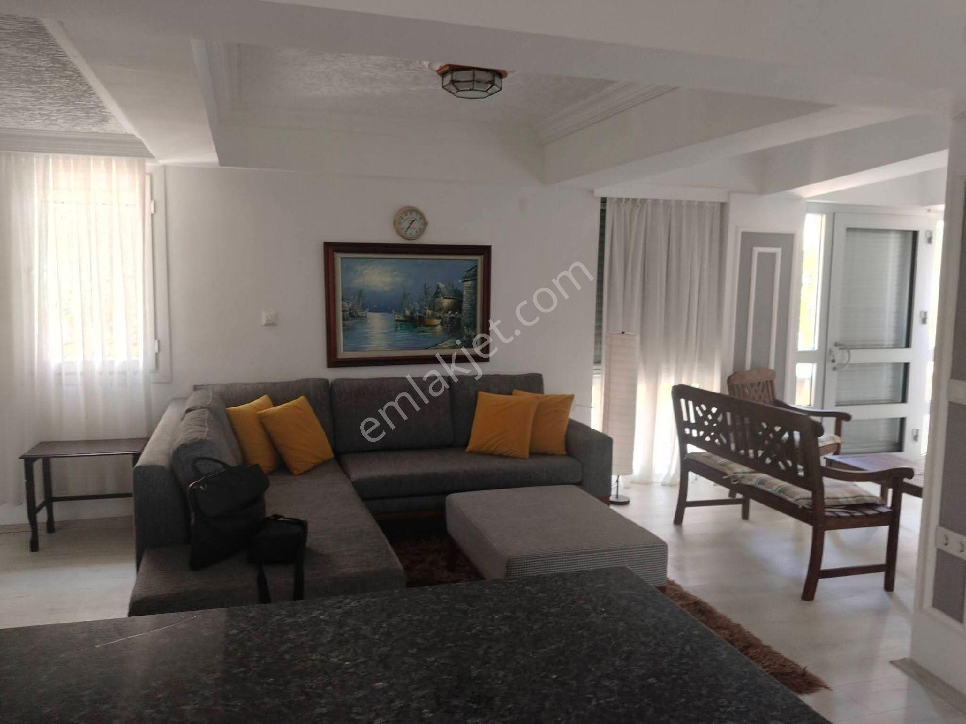 İzmir Menderes Özdere Paşa Plajı'nda 4 Ailenin Kalabileceği Lüks Villa - Görsel 10