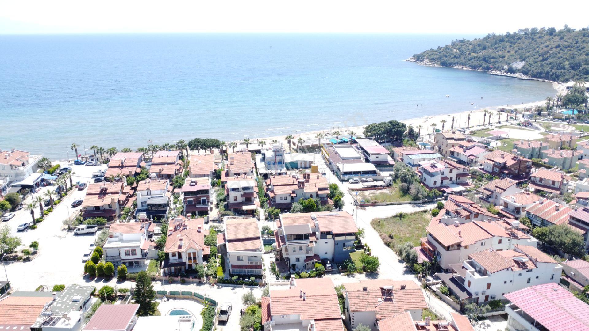 İzmir Menderes Özdere Paşa Plajı'nda 4 Ailenin Kalabileceği Lüks Villa - Görsel 4