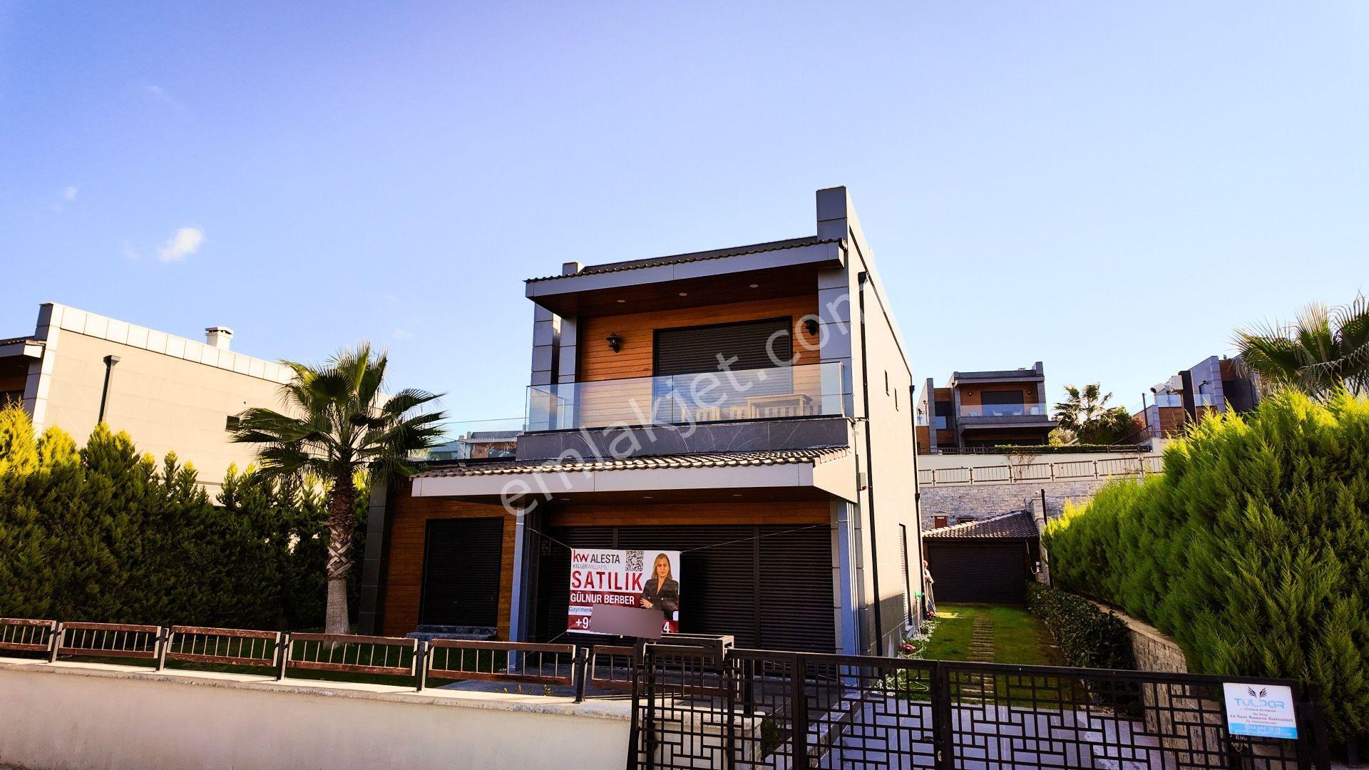 Kuşadası Soğucak Deniz Manzaralı Özel Havuzlu Satılık Lüks Villa - Görsel 2