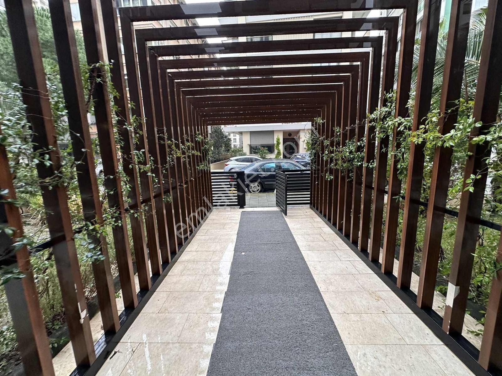 Caddebostan Sahilde Yeni Bina 1+1 60 M2 Ebeveynli Boş - Görsel 7