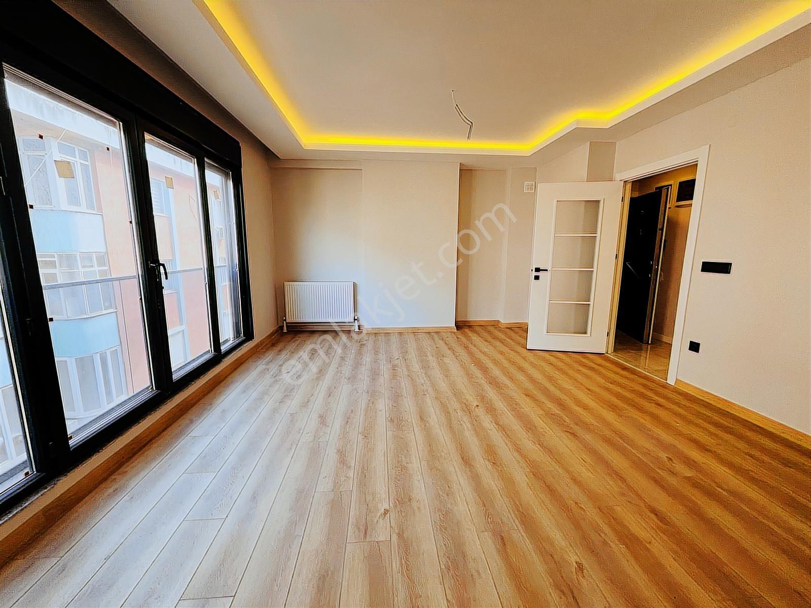 Lf İmaj Göztepe'de Sıfır Binada Balkonlu Ebeveynli Geniş 3+1 Lüx - Görsel 6
