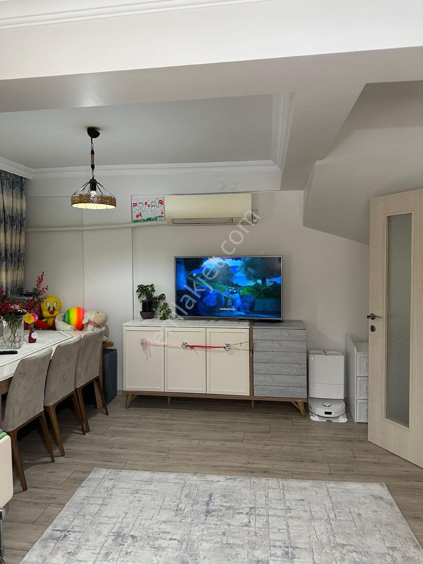 Düştü Yüreğir Satılık İkiz Villa Özgür Mh. Yıldız Konutları Firsat Villa - Görsel 2