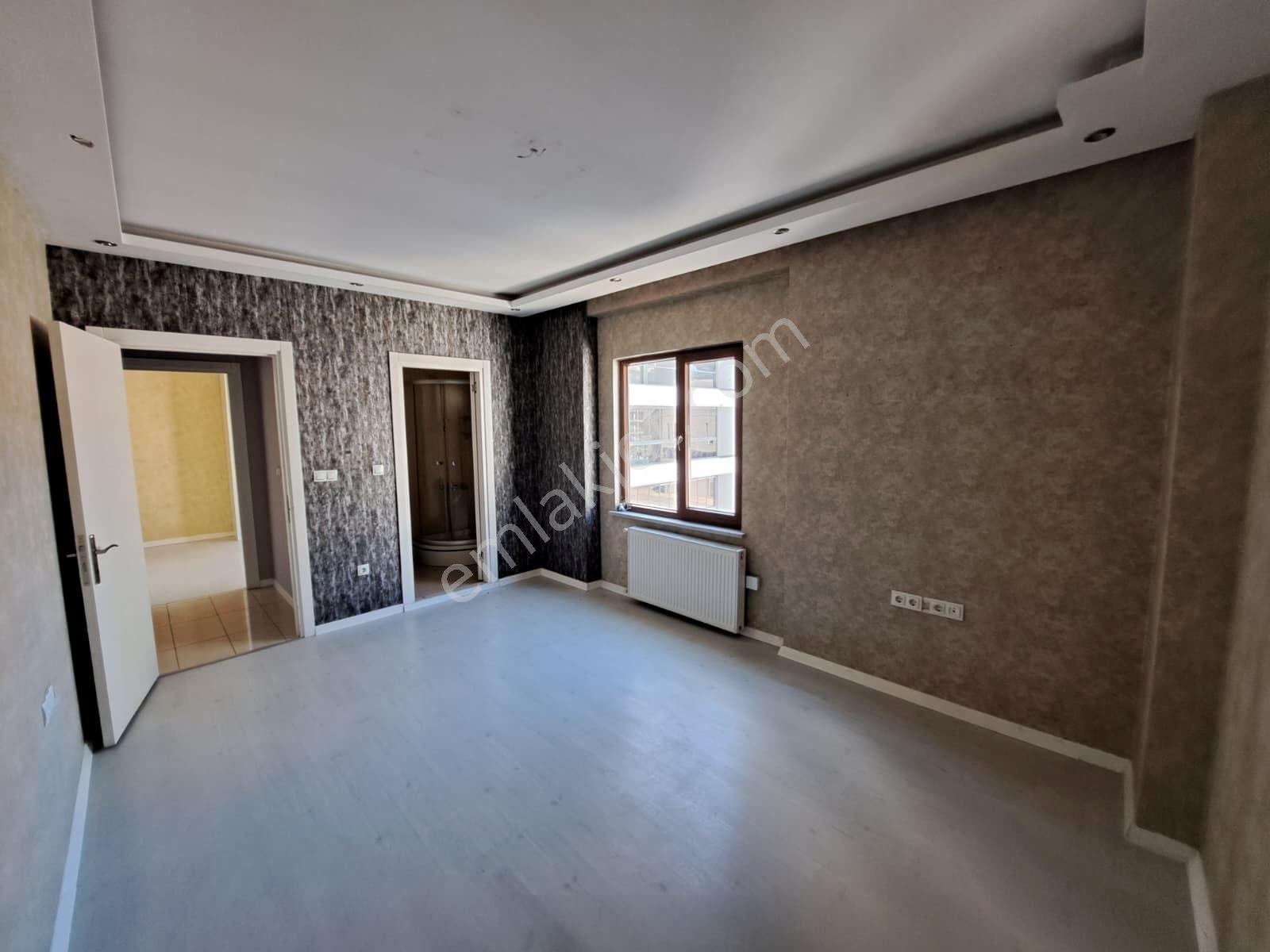 Özlüce Bulvarında Satılık Ofis Büro 3+1 160 M2 Daire - Görsel 16