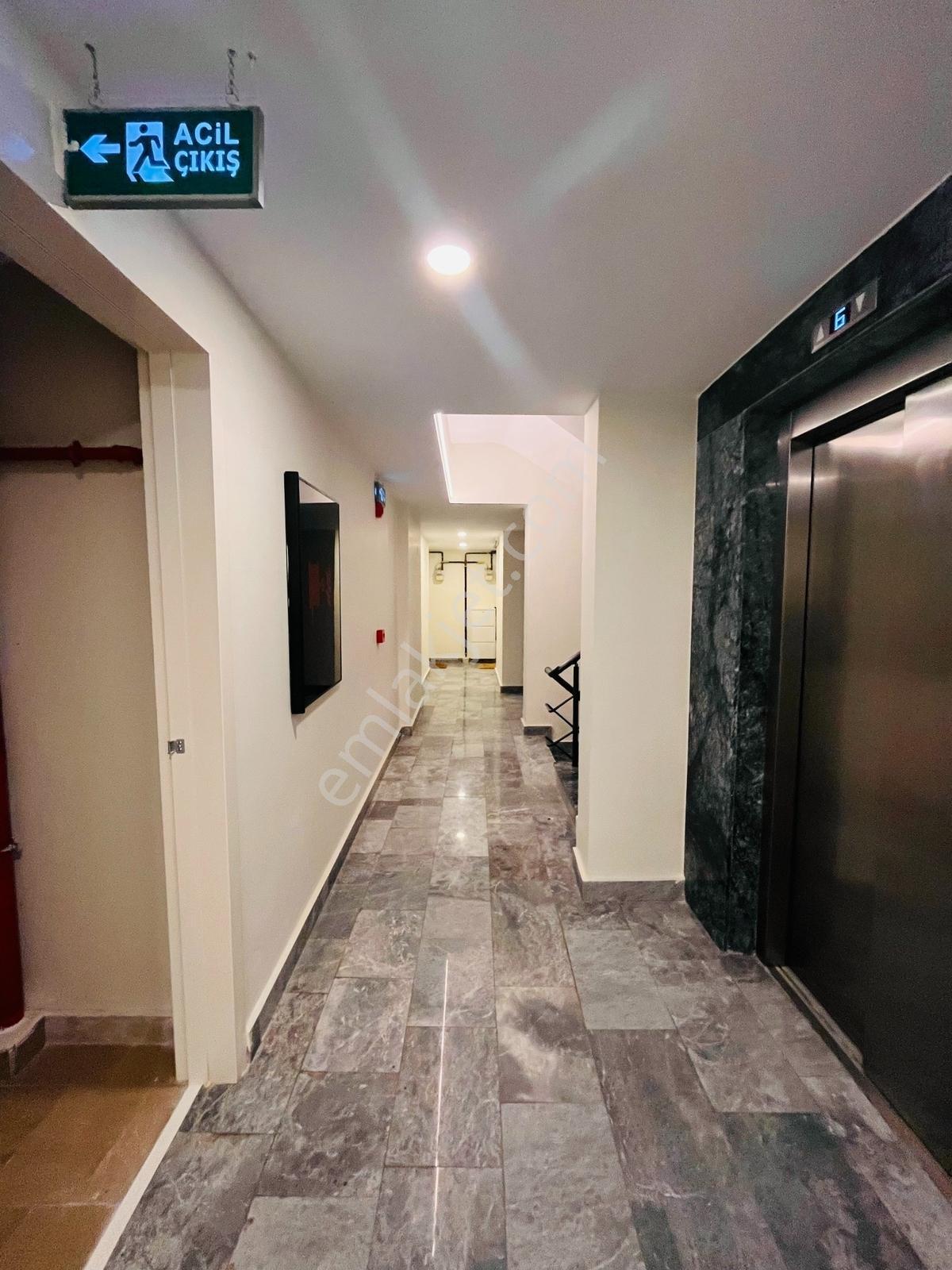 Lf İmaj Caddebostanda Yeni Binada Balkonlu 135m2boş 3+1 Ebevynli - Görsel 28