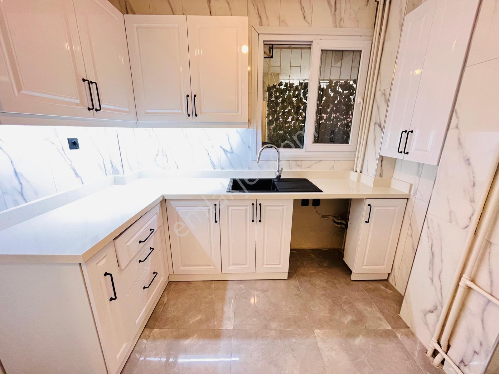 Lf İmaj Suadiye Sahilde Müstakil Bahçeli Balkon Teraslı Emsalsiz - Görsel 21