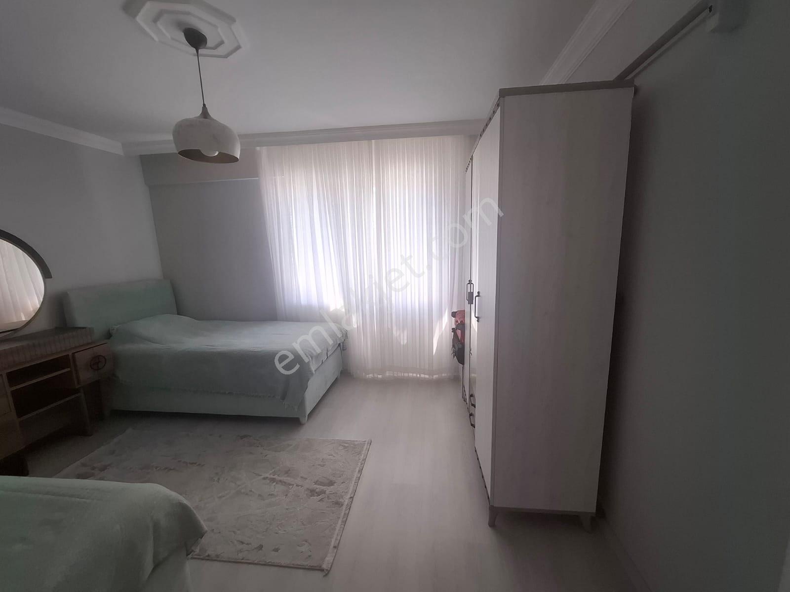 Havuzlu Sitede Aileye Uygun 6 Kişilik Günlük Kiralık Daire - Görsel 6