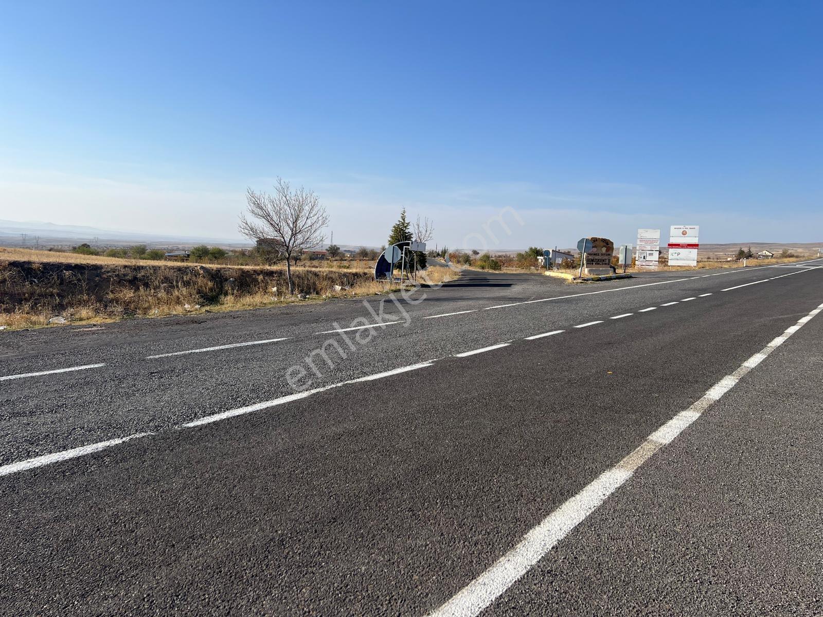Gülşehir Gümüşkent Köyünde Satılık Tarla Ana Yola Sıfır 18.695 - Görsel 6