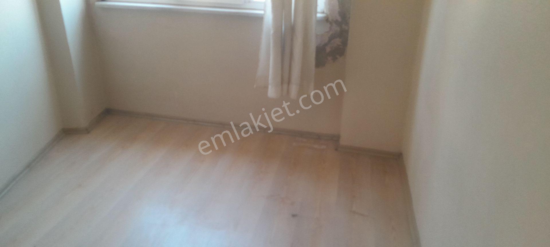 Manzaralı Balkonlu Sonkat D.gaz Sobalı Satılık Dairee - Görsel 14