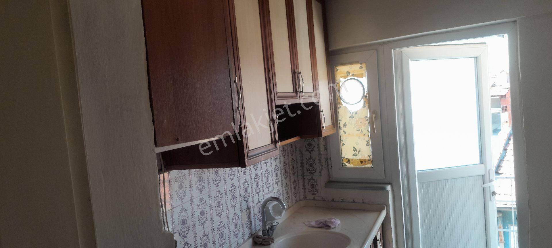 Manzaralı Balkonlu Sonkat D.gaz Sobalı Satılık Dairee - Görsel 22