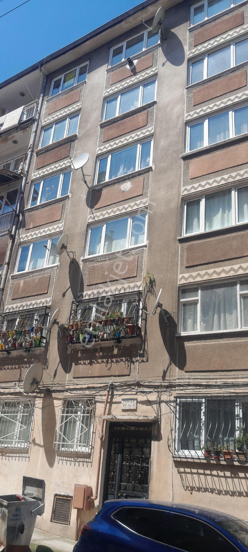 Manzaralı Balkonlu Sonkat D.gaz Sobalı Satılık Dairee - Görsel 32