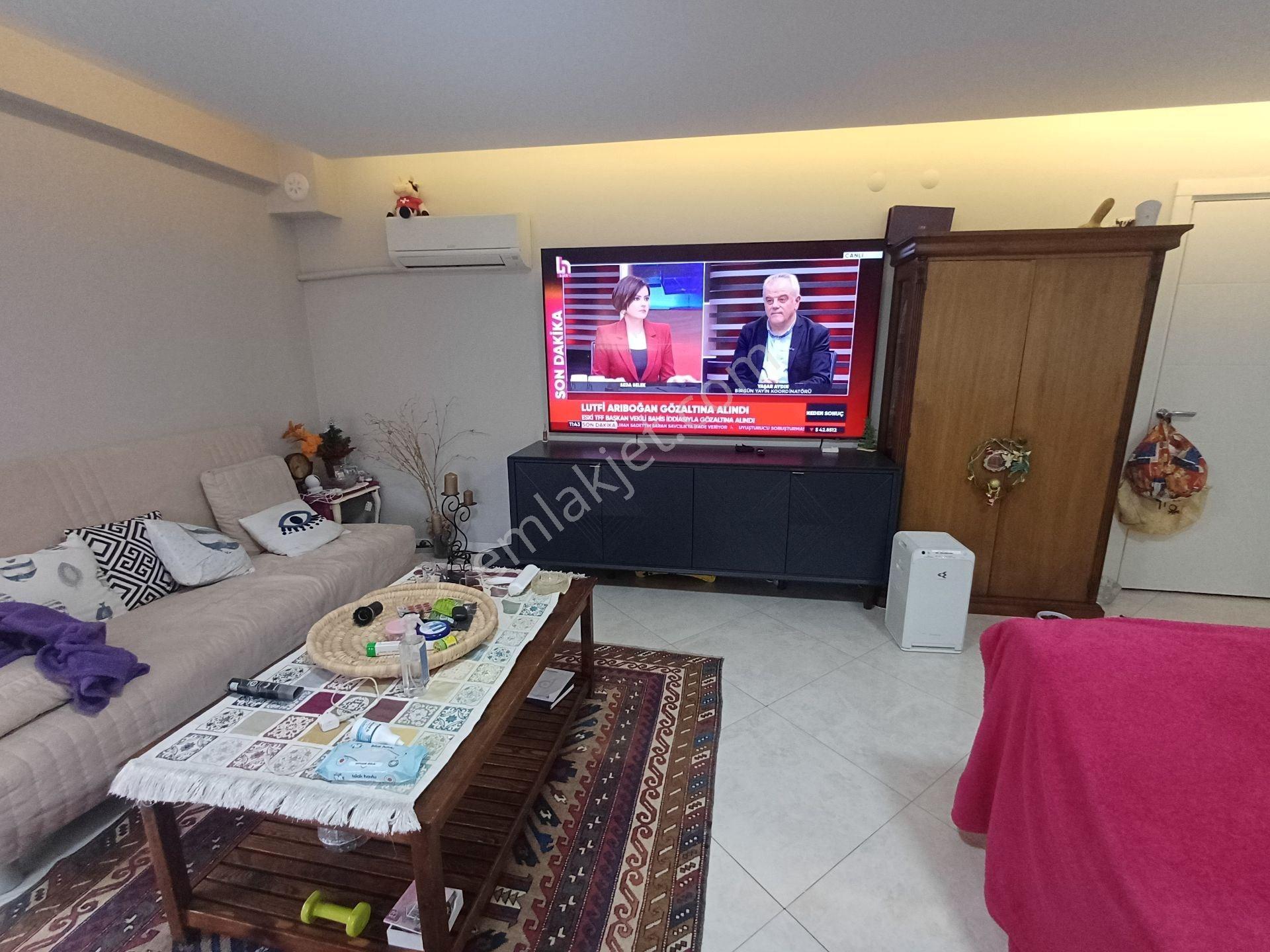 Kuşadası Doğalgaz Isıtmalı Havuzlu Sitede Daire Satılıktır - Görsel 2