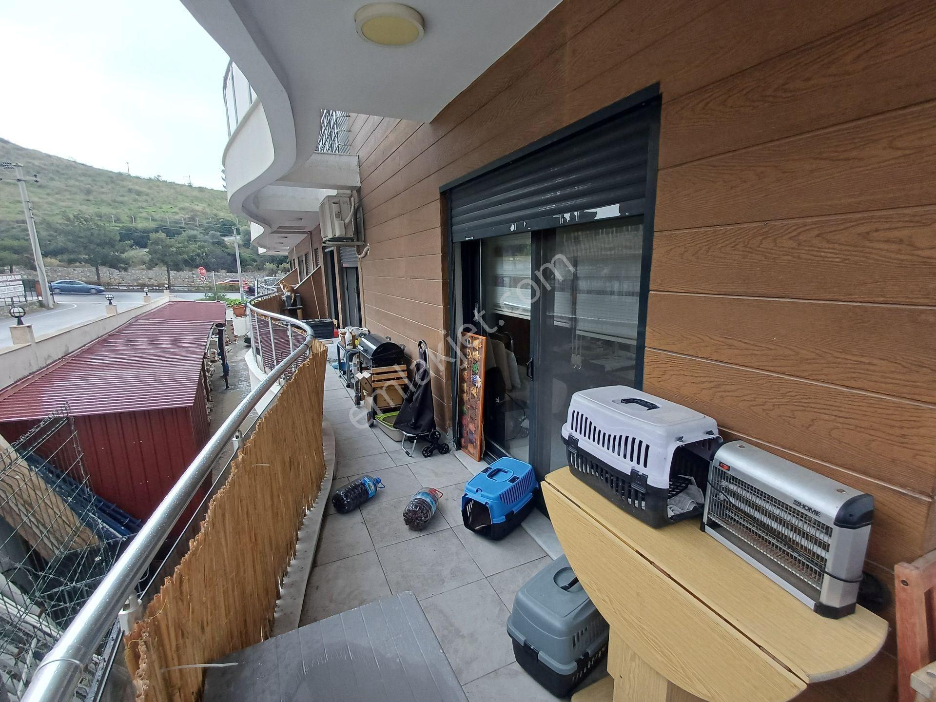 Kuşadası Doğalgaz Isıtmalı Havuzlu Sitede Daire Satılıktır - Görsel 33