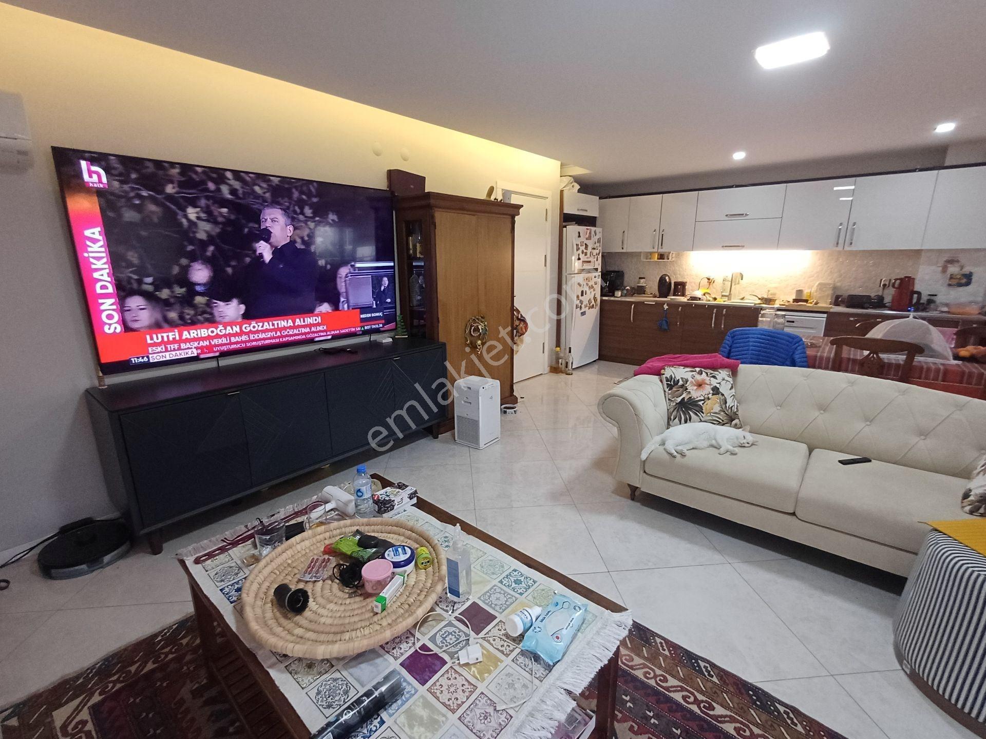 Kuşadası Doğalgaz Isıtmalı Havuzlu Sitede Daire Satılıktır - Görsel 8