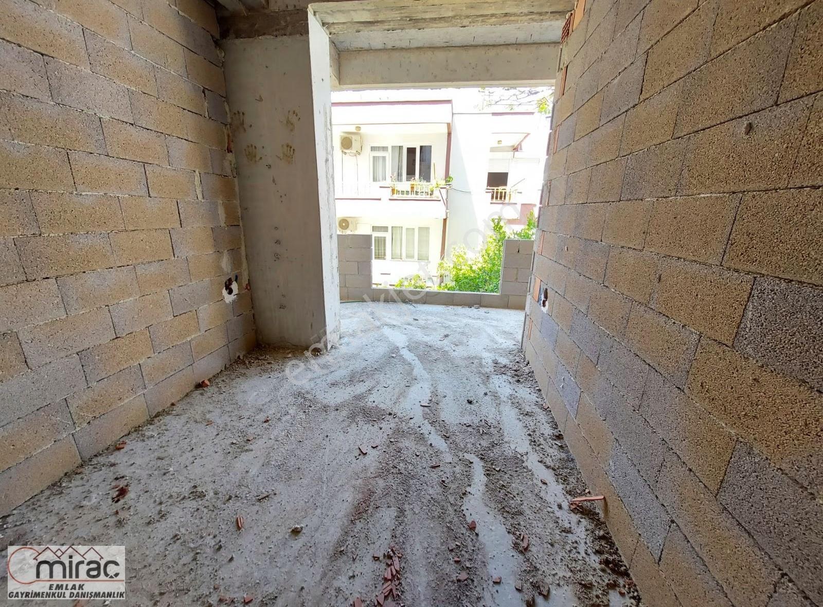 Kavaklı Mahallesinde Asansörlü 2+1 Arakat Sıfır Daire - Görsel 4