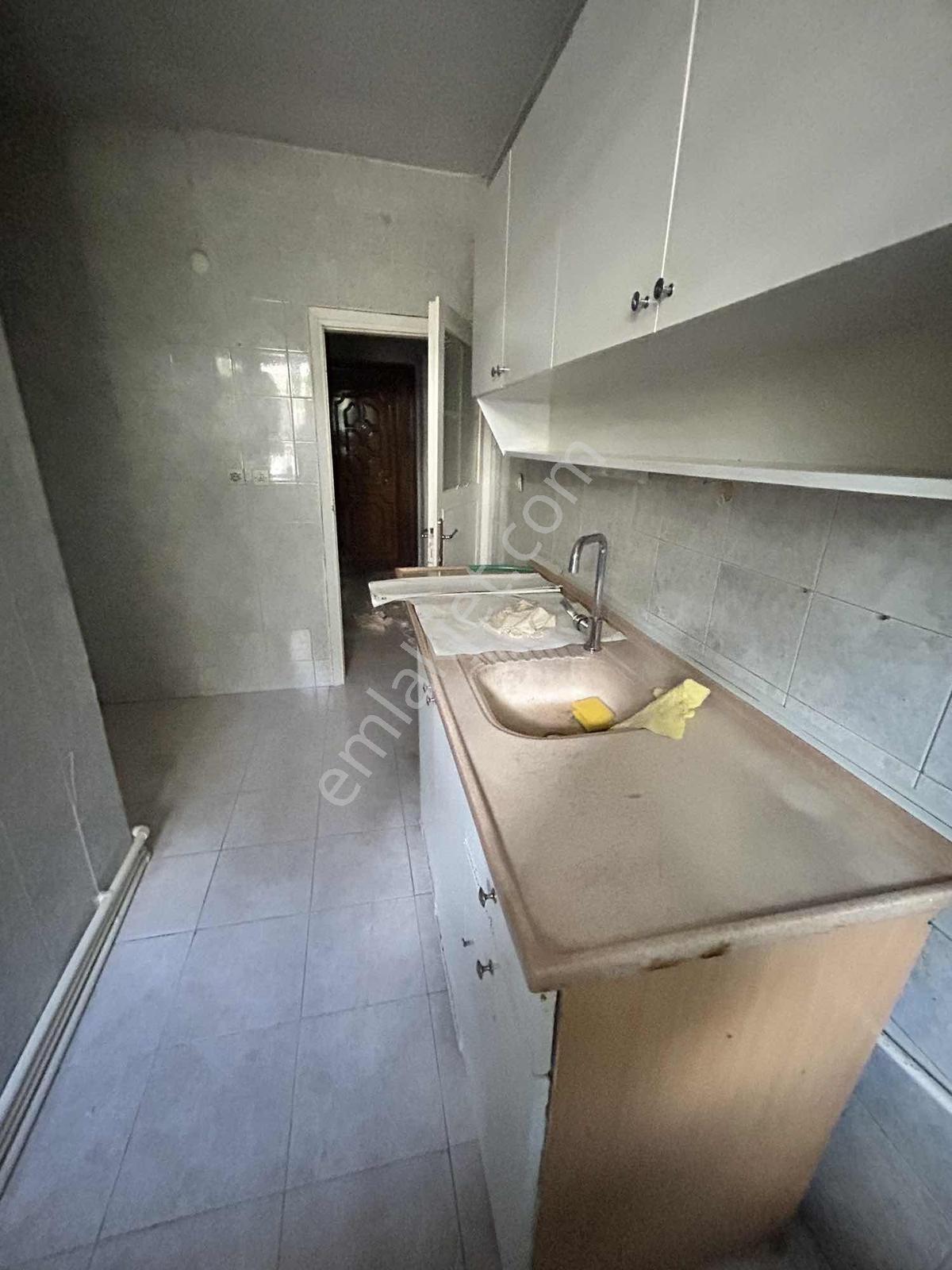 Sefaköy Kemalpaşa'da Satılık 2+1 Daire, Metrobüse 5 Dk! - Görsel 6