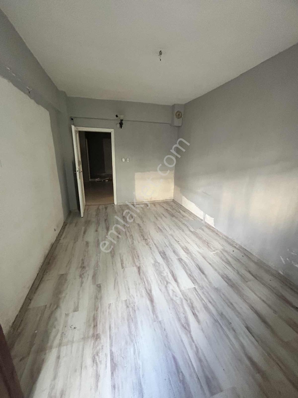 Sefaköy Kemalpaşa'da Satılık 2+1 Daire, Metrobüse 5 Dk! - Görsel 10