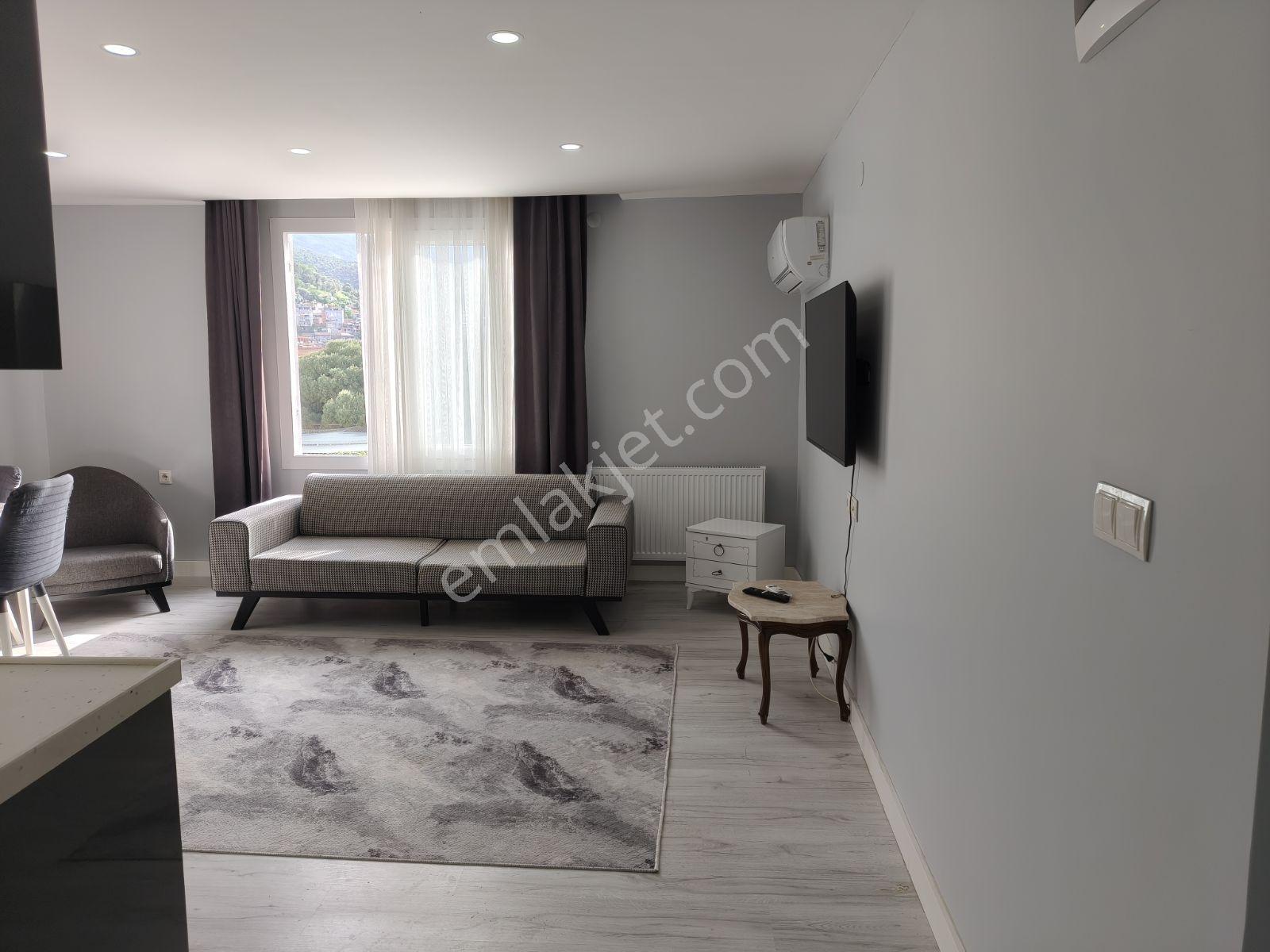 Güneş Gayrimenkulden Kiralık Merkezi 1+1 Daire - Görsel 15