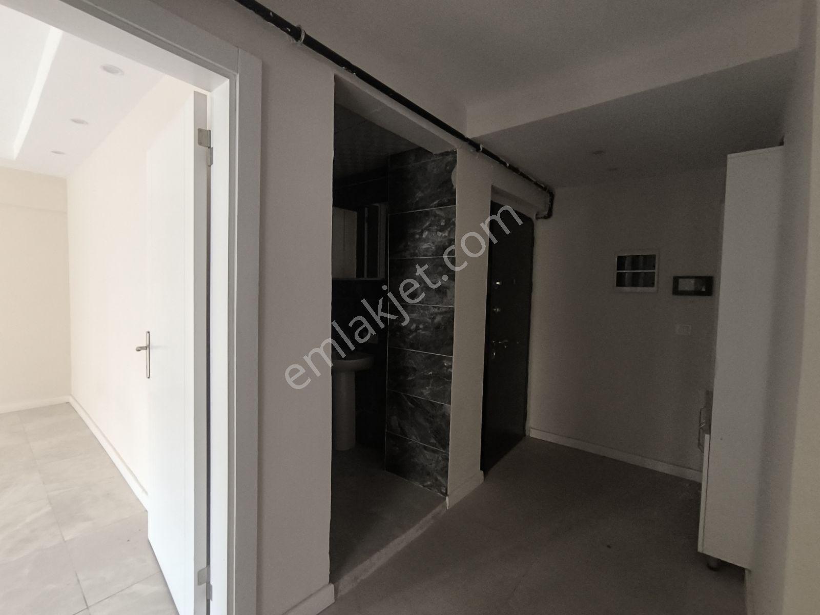 Karahasanlı Mahallesi Yeni Bölge Hastanesi Karşısı 3+1 Kiralık - Görsel 3