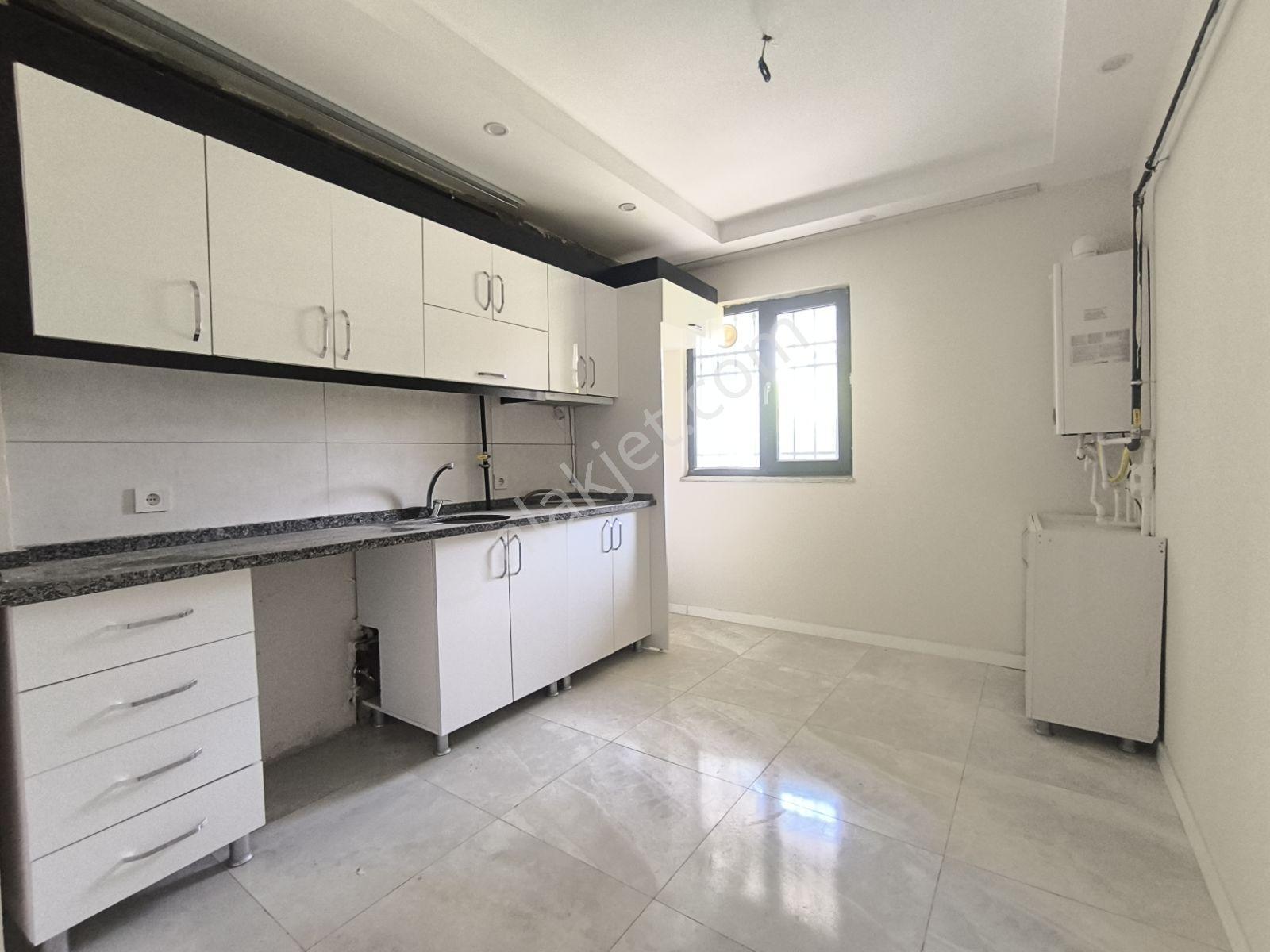 Karahasanlı Mahallesi Yeni Bölge Hastanesi Karşısı 3+1 Kiralık - Görsel 7