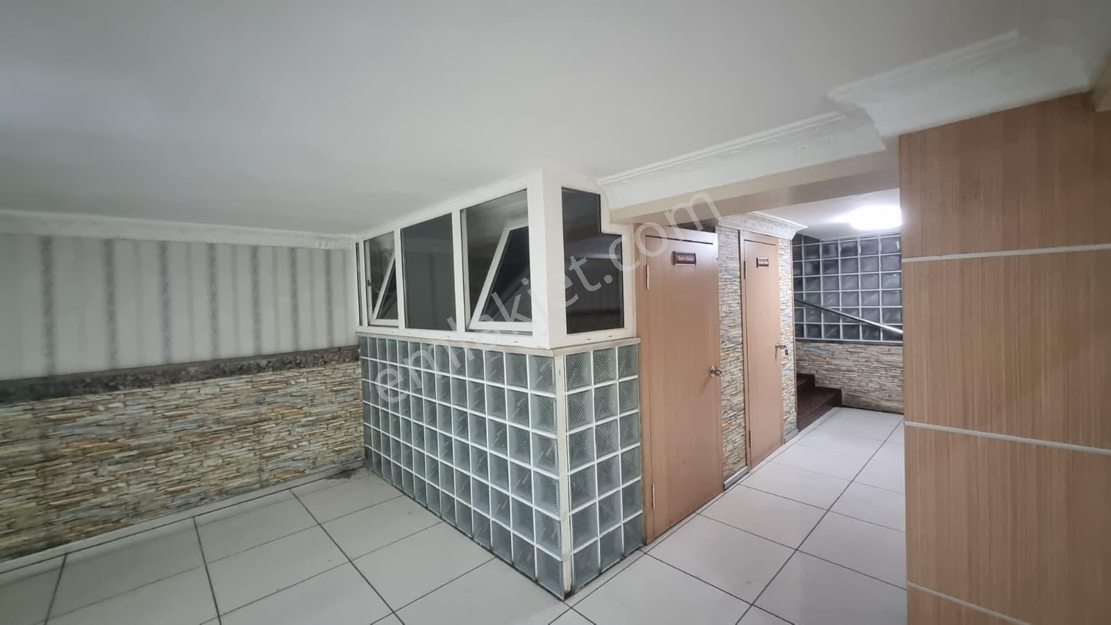 Sultan Selim Mahallesi 500 M2 Çok Amaçlı Kiralık Ticari Alan - Görsel 12