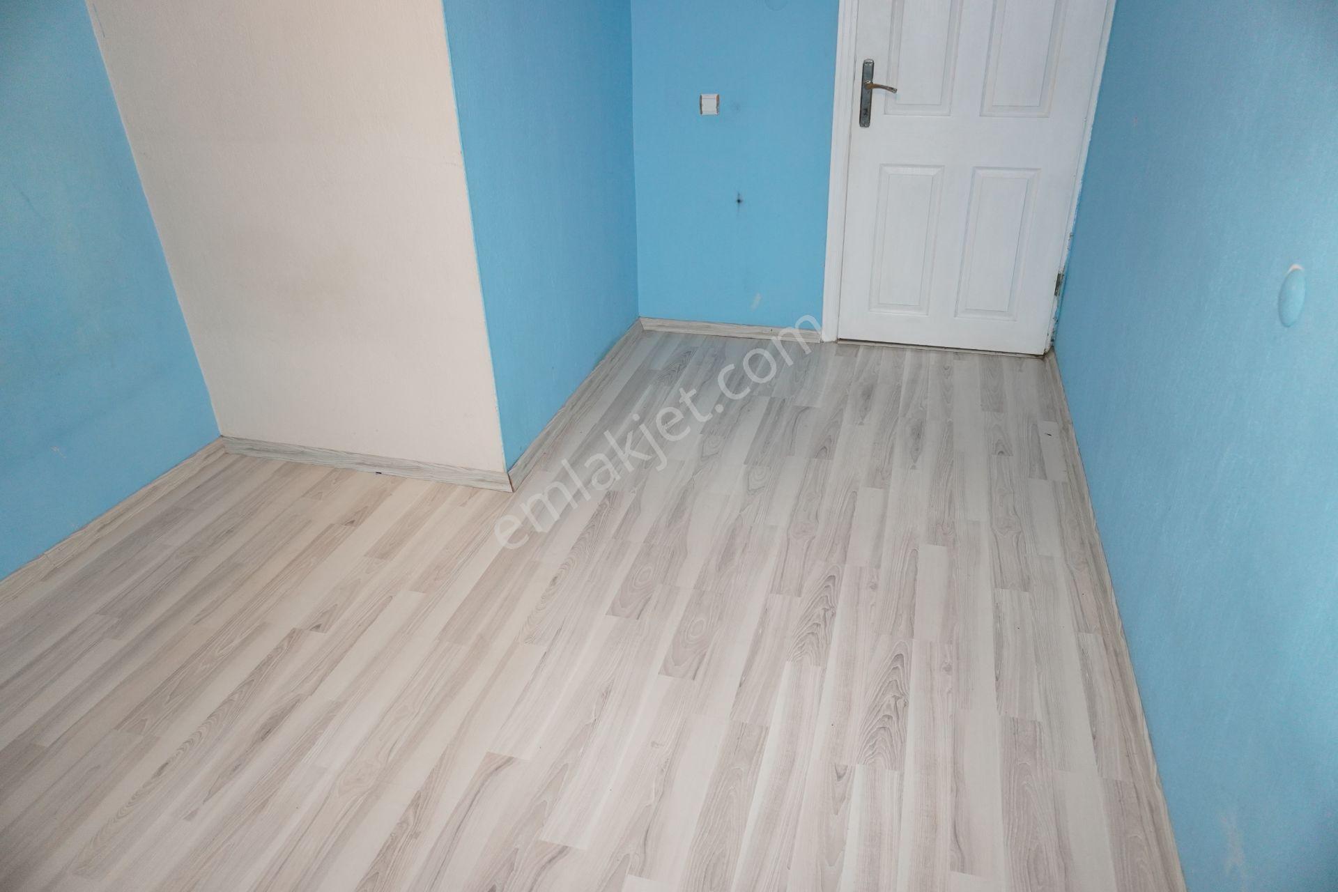 Menemen Asarlıkda Kiralık Geniş2+1 Bakımlı Balkonlu Çiğliserkan - Görsel 16