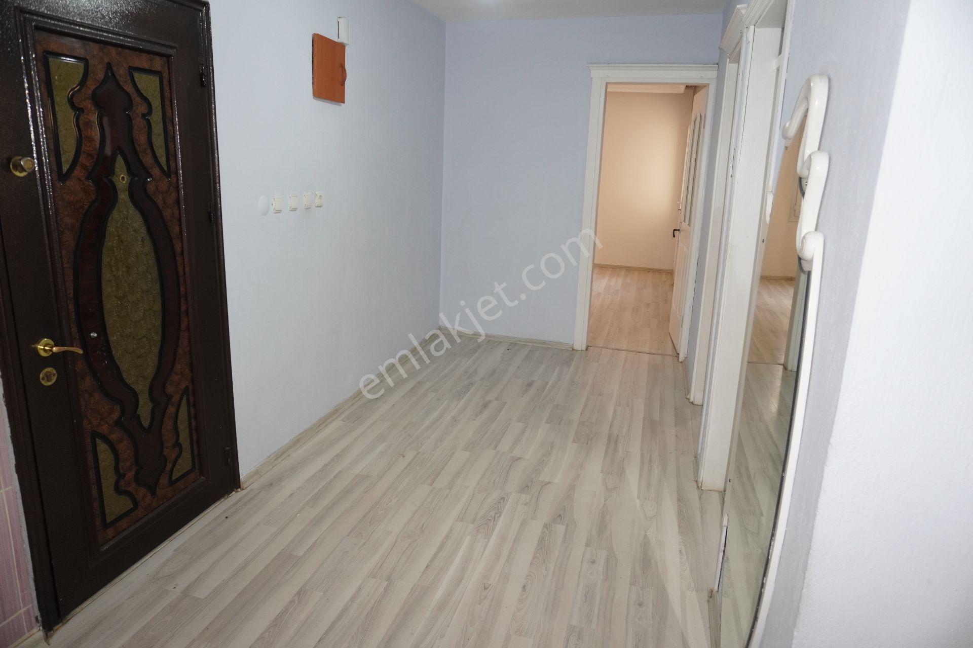 Menemen Asarlıkda Kiralık Geniş2+1 Bakımlı Balkonlu Çiğliserkan - Görsel 25