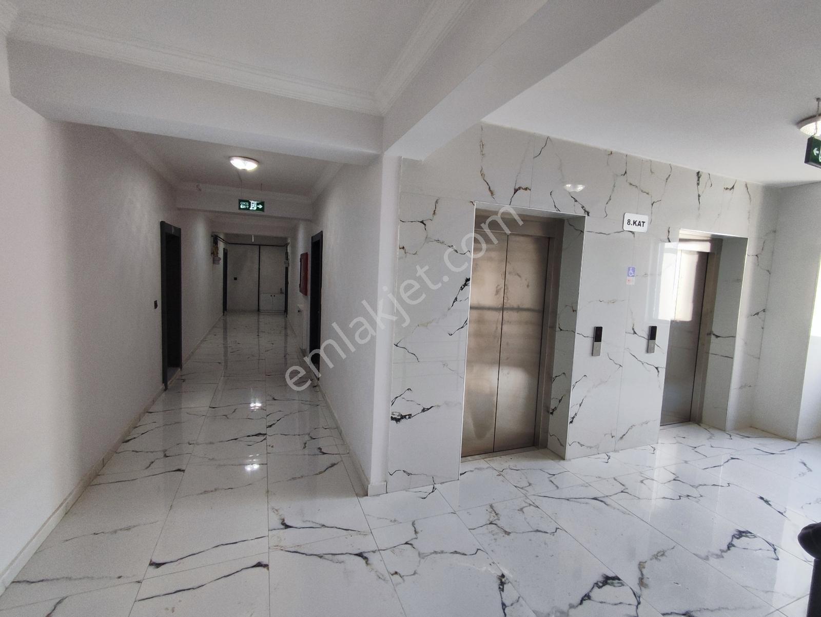 Saraybosna Kuzey Plaza'da 3+0 Kiralık Ve Satılık Büro Ve Ofisler - Görsel 6
